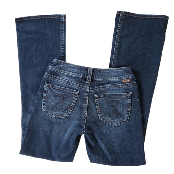 Silver Suki Boot Cut Women's Dark Wash Jeans 28x30 Denim sz 28 - Picture 1 of 11